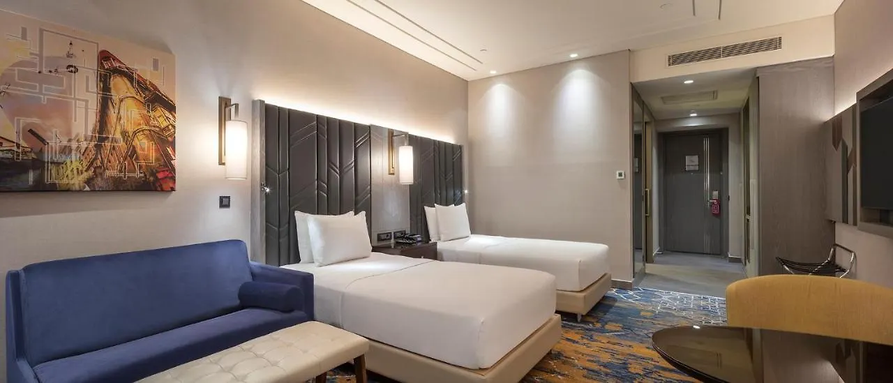 Hilton Istanbul Bakirkoy Otel 5*,