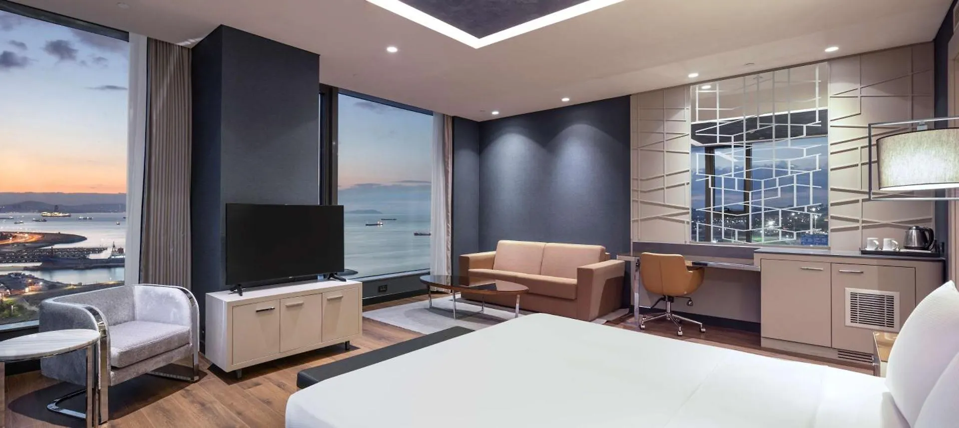 Hilton Istanbul Bakirkoy Hotel